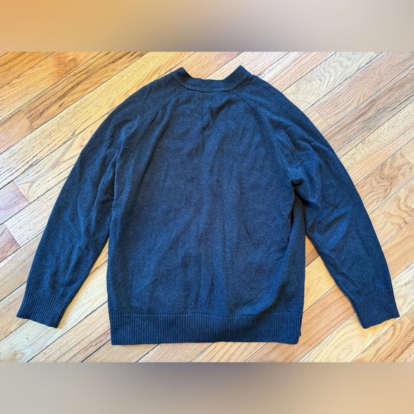 VTG Eddie Bauer Mens Size L Cotton Cashmere Cardigan Gray V Neck Button Grandpa - Picture 12 of 16